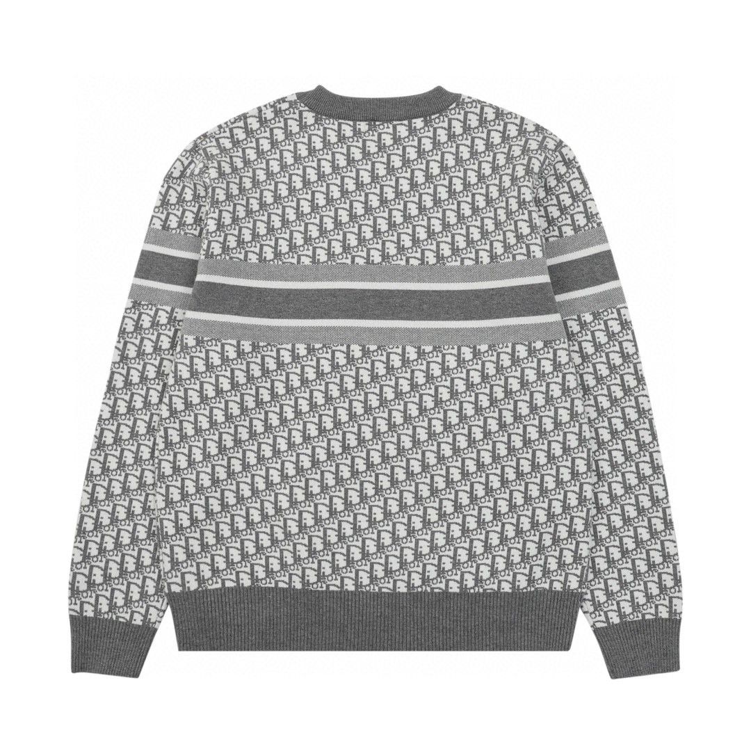 "CD" Sweater Backprint